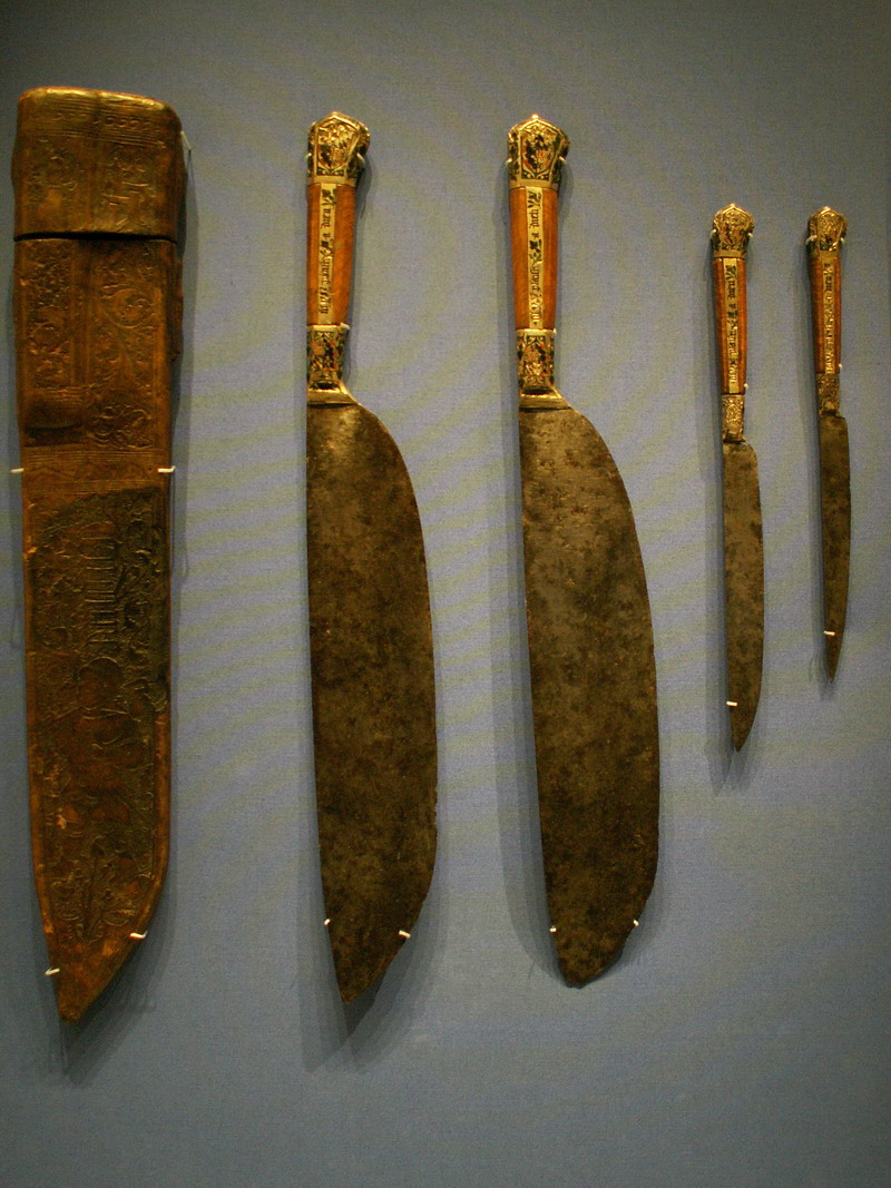 Surviving set of 16th century cased knives